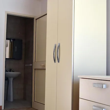 Ferienhaus Lovely Quadrilocale Con Vista Mare Pt51 With Terrace Sea *